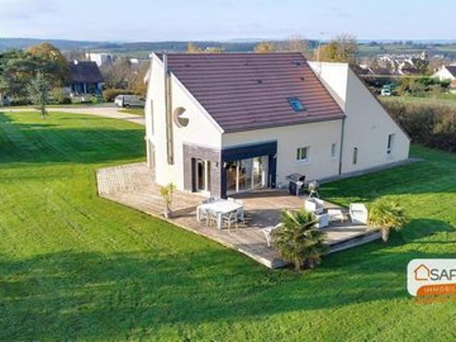 Villa vente à Arnay-le-Duc, Côte-d'Or