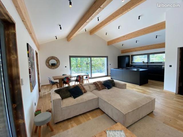 Maison vente à La Chaux-du-Dombief, Jura