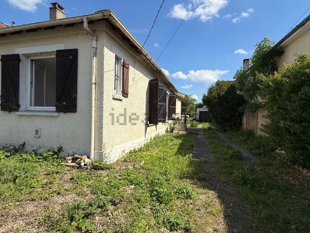 Maison vente à Corbeil-Essonnes, Essonne