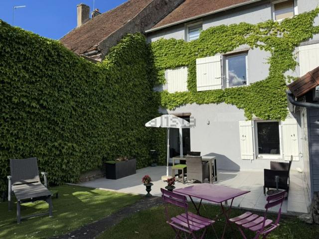 Maison vente à Corbigny, Nièvre