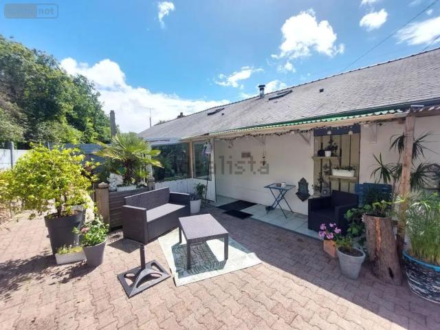 Maison vente à Bon Repos, Cosmes