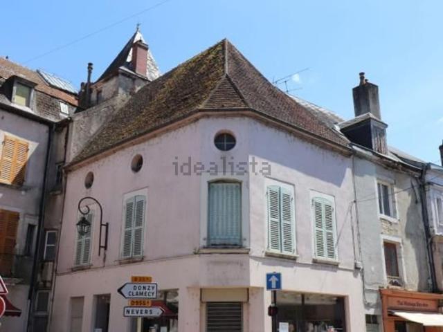 Maison vente à Cosne-sur-Loire, Cosne-Cours-sur-Loire