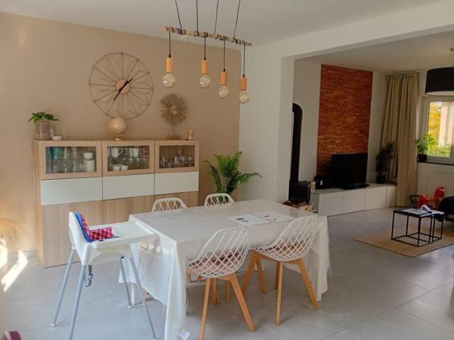 Maison location à Longeau, Wallonie