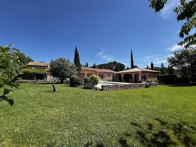 Maison vente à Brignoles, Cotignac