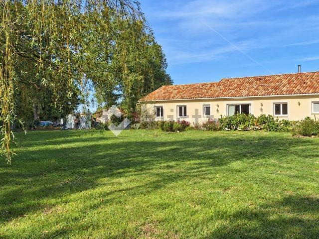 Maison vente à Lotissement la Couraterie, Coulombiers