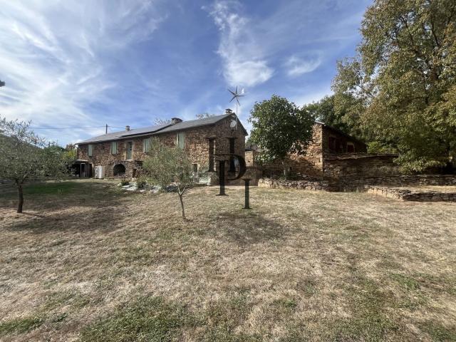 Maison vente à Coupiac, Aveyron