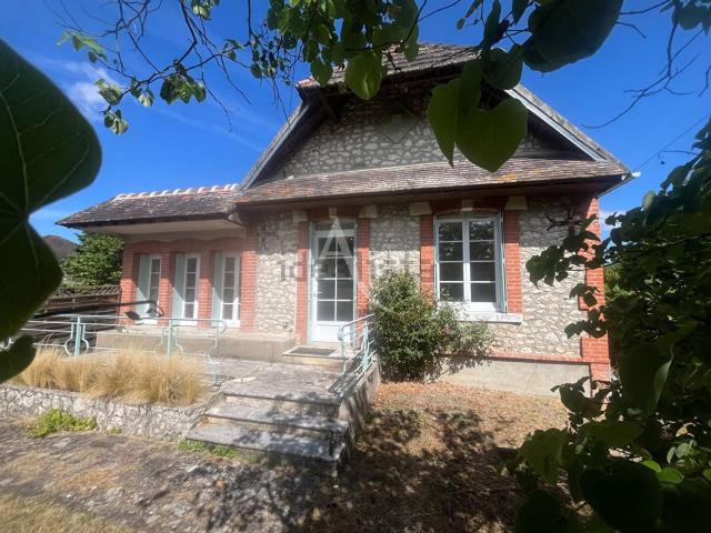 Maison vente à La Ville, Cour-Cheverny