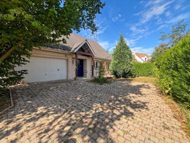 Maison vente à Le Village, Courdimanche