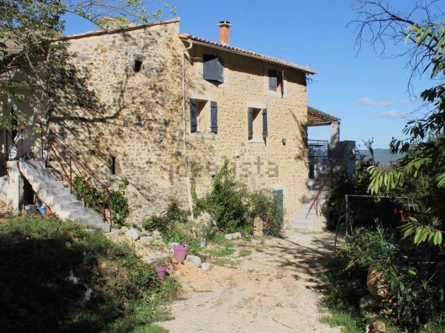 Maison vente à Les Cayrades, Courry