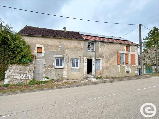 Maison vente à La Chapelle, Courson-les-Carrières