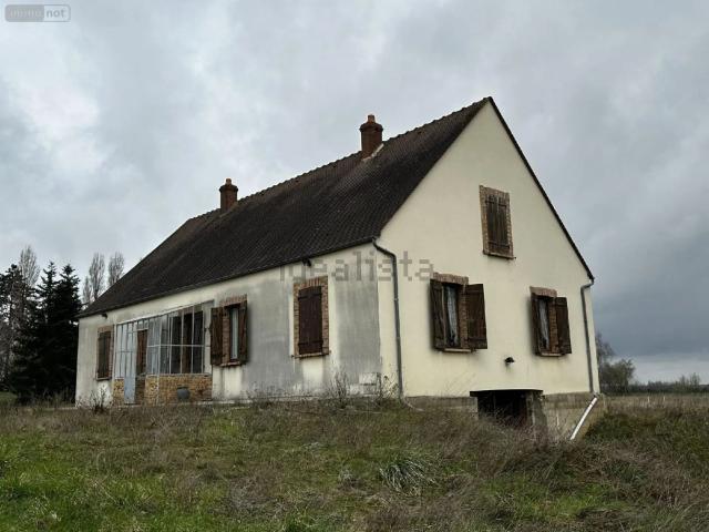Maison vente à Les Sables, Courtenay