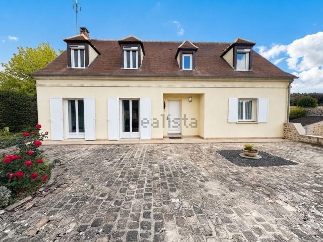Maison vente à Saint-Nicolas d'Acy, Courteuil