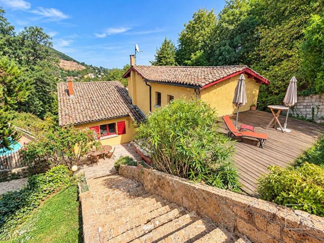 Maison vente à Couzon-au-Mont-d'Or, Rhône