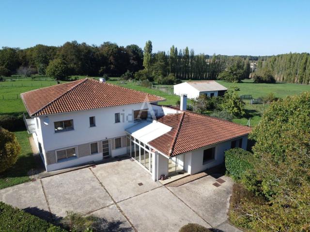 Maison vente à Pré Bas, Cravans