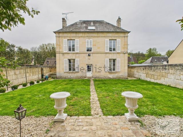 Maison vente à Zone industrielle les portes du Valois, Crépy-en-Valois