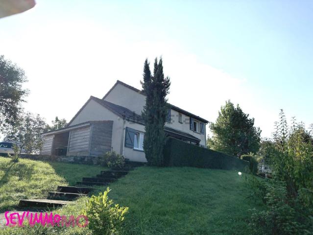 Maison vente à Les Dauriers, Creuzier-le-Vieux