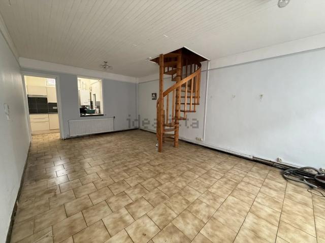 Maison vente à Flers-Breucq, Croix