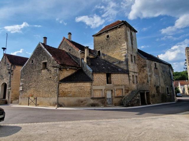 Maison vente à Perrigny-sur-Armançon, Yonne