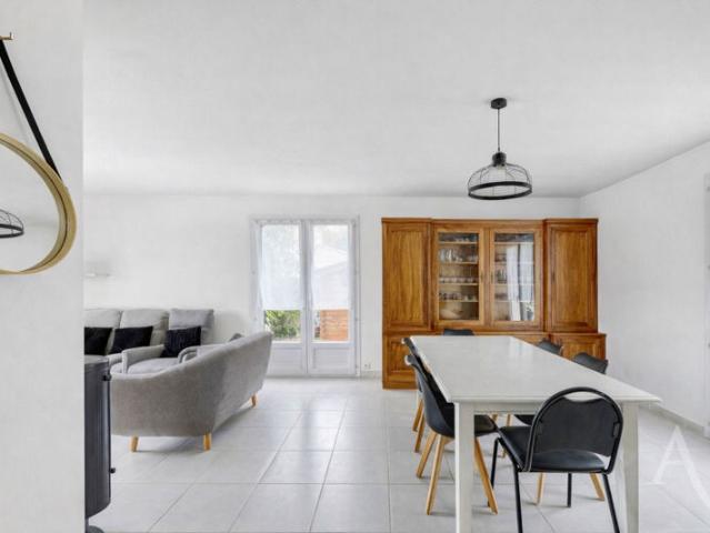 Maison vente à La Roche-sur-Yon, Cugand