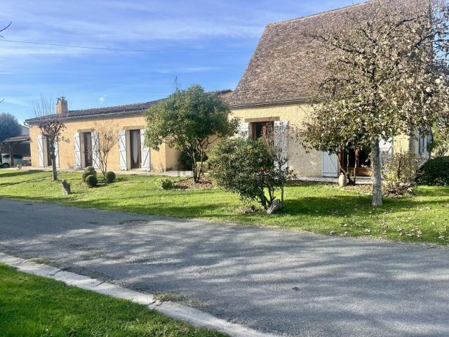 Maison vente à Le Claud, Cunèges