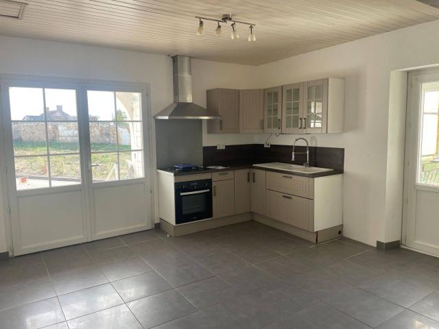 Maison location à Le Bourg-Canteau, Curzon
