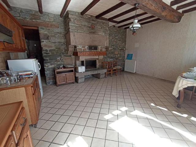 Maison vente à Avranches, Cuves