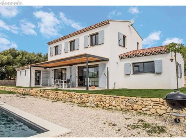 Maison vente à Apt, La Tour-d'aigues
