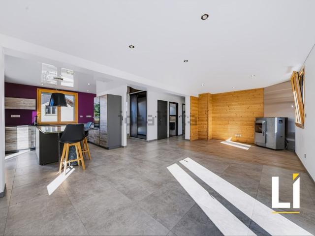 Maison vente à Aux Seignes, Damprichard