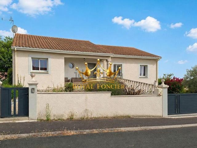 Maison vente à Les Bonnins, Dangé-Saint-Romain
