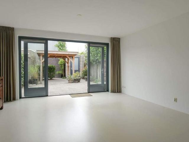 Woning te huur in Johannes Geradtswegbuurt, Noord Holland