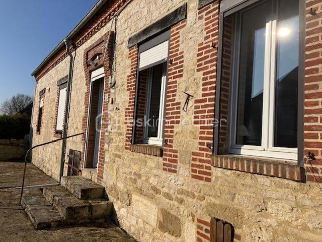 Maison vente à Vervins, Leuze
