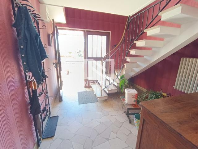 Maison vente à Dijon, Villers-les-pots