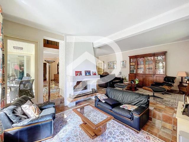 Maison vente à France métropolitaine, Saint-léonard