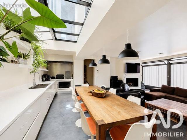Maison vente à Paris, Île-de-France