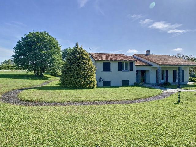 Maison vente à Nueil-les-Aubiers, Deux-Sèvres