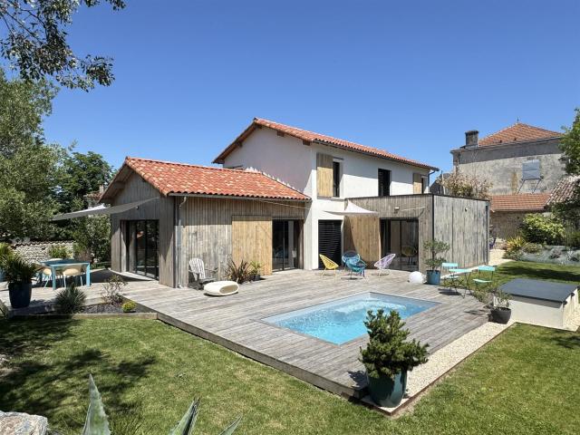 Maison vente à Barbezieux-saint-hilaire