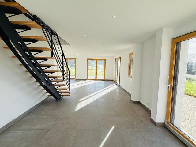 Maison vente à Besançon, Bouclans
