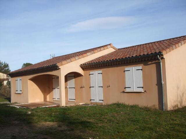 Maison location à France métropolitaine, Vogüé