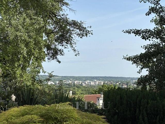 Maison vente à Saint-Germain-en-Laye, Le Port-marly