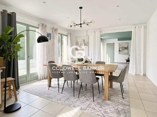 Maison vente à Saint-Germain-en-Laye, Saint-germain-en-laye