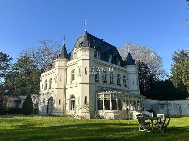 Maison vente à Boulogne-Billancourt, Ville-d'avray