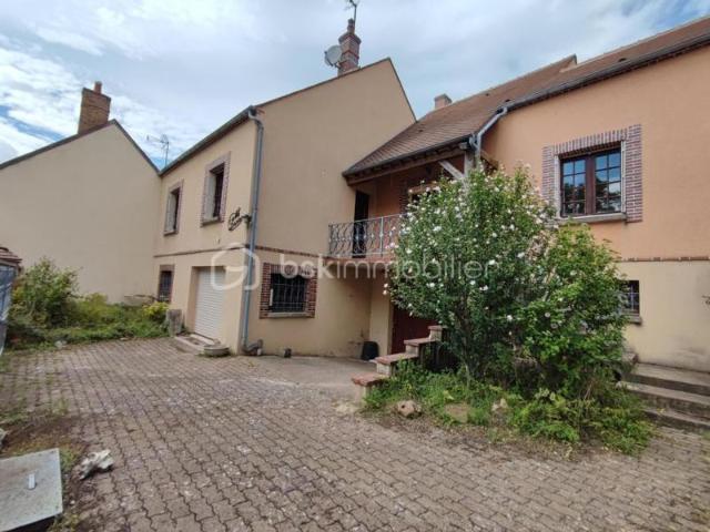 Maison vente à Sens, Cuy
