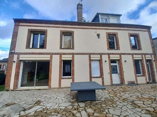 Maison vente à Mortagne-au-Perche, L'aigle