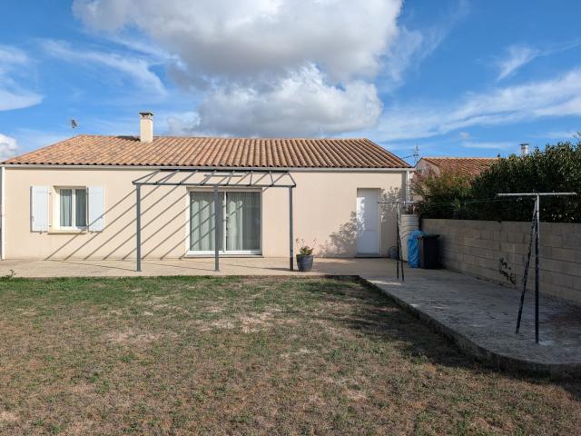 Maison location à Le Bief, Cram-Chaban