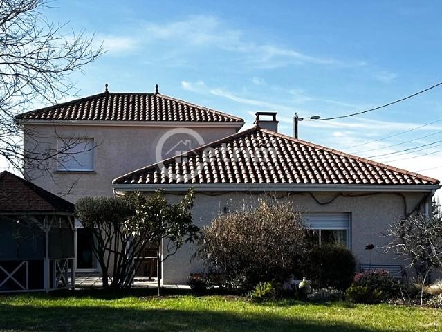 Maison vente à Thiers, Joze