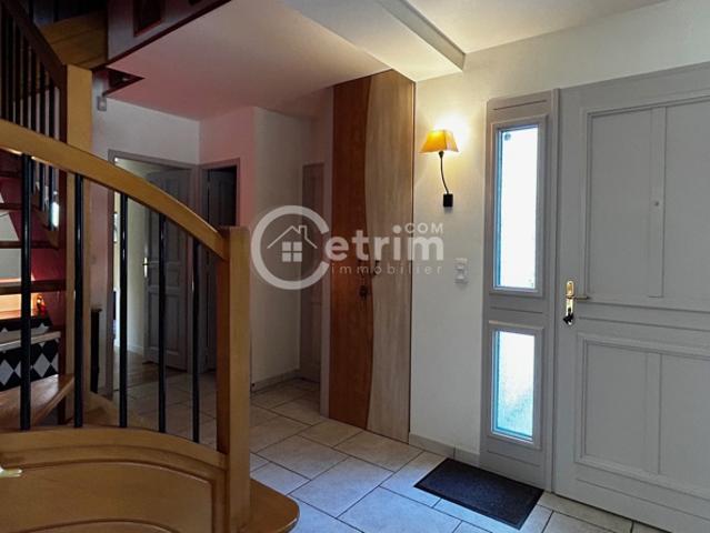 Maison vente à Thiers, Joze