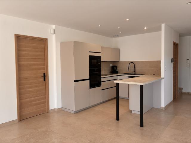 Maison vente à Aix-en-Provence, Sénas