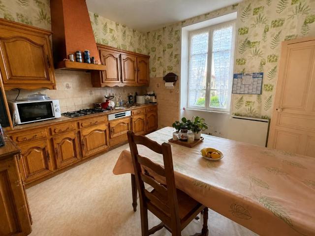 Appartement vente à La Vernée, Saint-Symphorien-de-Marmagne