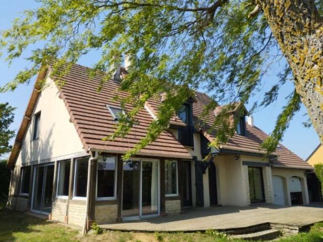Maison location à Caen, Cairon