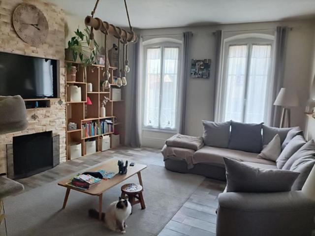 Maison vente à Château-Thierry, Gland